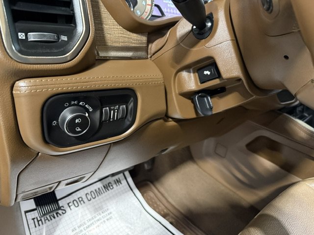 Used 2021 RAM 2500 Limited AWD/4WD image 55