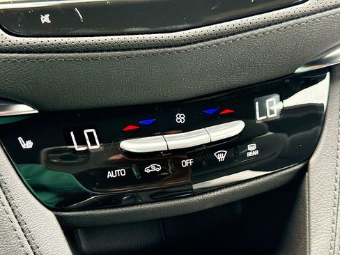 New 2025 Cadillac XT5 Luxury w/ LPO, Floor Liner Package image 15