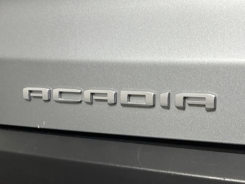 Used 2023 GMC Acadia SLE w/ LPO, Floor Liner Package image 34