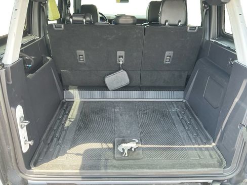 Used 2023 Ford Bronco Wildtrak AWD/4WD image 17