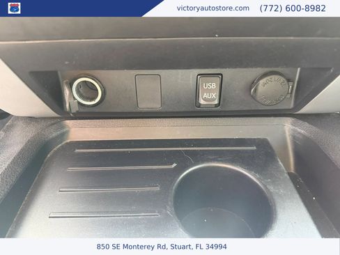 Used 2017 Toyota Tundra SR5 w/ SR5 Upgrade Package image 37