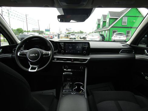 Used 2023 Kia K5 LXS FWD image 13