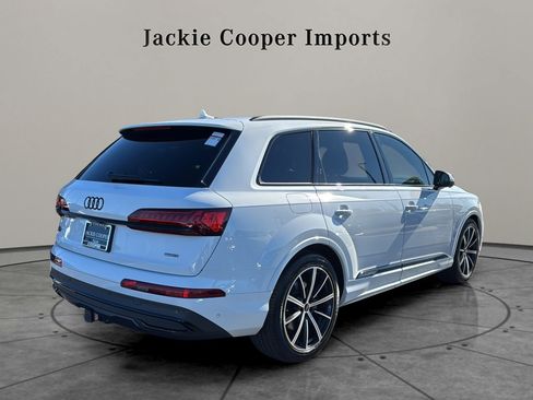 Used 2024 Audi Q7 3.0T Prestige image 5