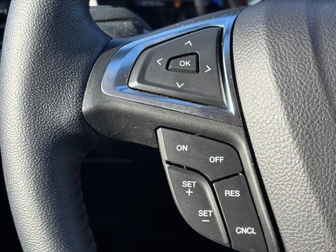 Used 2024 Ford Edge SEL w/ Convenience Package image 19