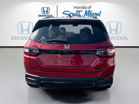 New 2026 Honda Pilot Sport image 6