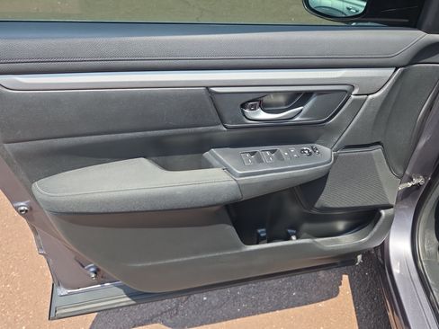 Used 2019 Honda CR-V LX image 14