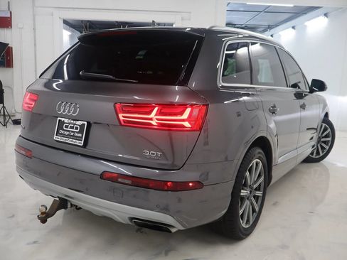 Used 2018 Audi Q7 3.0T Prestige w/ Prestige Package AWD/4WD image 10