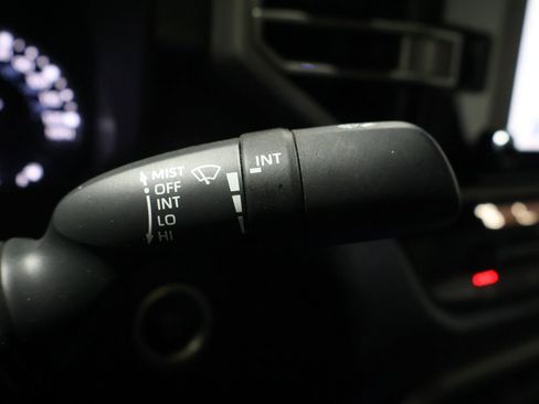 Used 2024 Toyota Tundra SR5 w/ SR5 Premium Package image 38