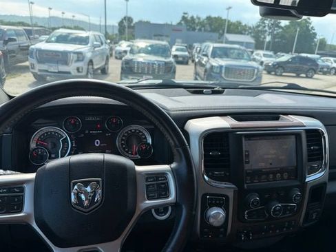 Used 2016 RAM 1500 Laramie w/ Convenience Group AWD/4WD image 20