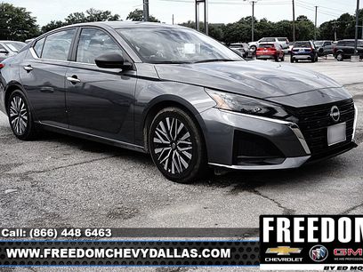 Used 2025 Nissan Altima 2.5 SV