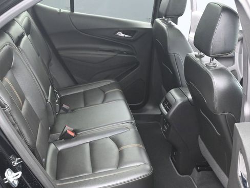 Used 2023 Chevrolet Equinox Premier AWD/4WD image 12