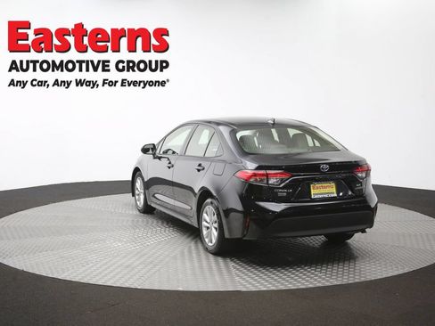 Used 2024 Toyota Corolla LE w/ LE Convenience Package FWD image 65