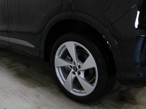 New 2025 Audi Q5 Premium Plus image 29