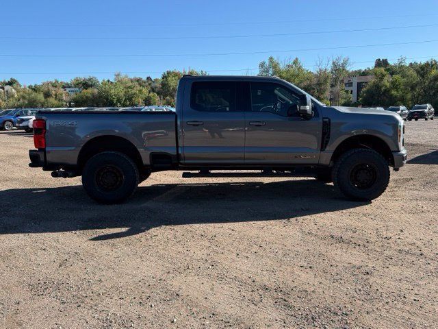 Used 2024 Ford F350 Lariat w/ Lariat Ultimate Package AWD/4WD image 6