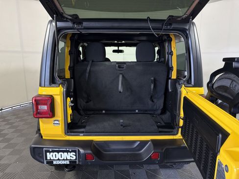 Used 2021 Jeep Wrangler Sport AWD/4WD image 25