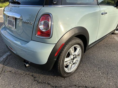 Used 2013 MINI Cooper Hardtop FWD image 16