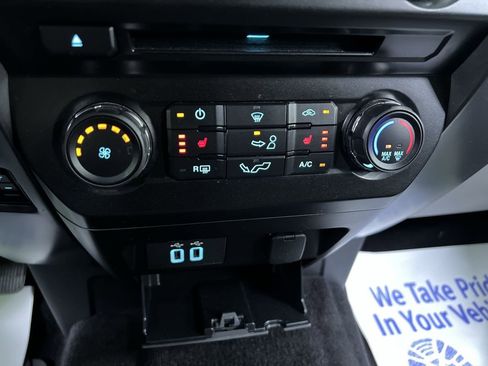 Used 2017 Ford F150 XLT w/ Equipment Group 302A Luxury AWD/4WD image 24
