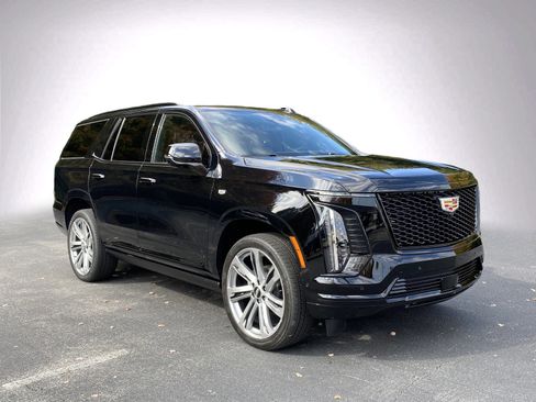 Used 2026 Cadillac Escalade Sport w/ Touring Package image 2