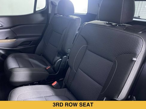 Certified 2023 GMC Acadia SLE w/ Driver Convenience Package FWD image 12