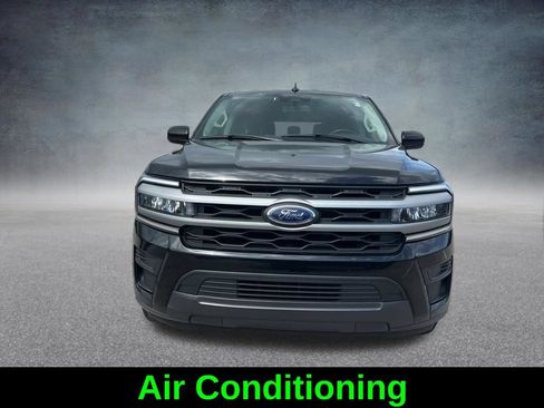 Used 2024 Ford Expedition XLT AWD/4WD image 9