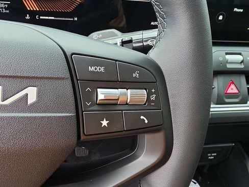 New 2026 Kia K4 EX FWD image 30