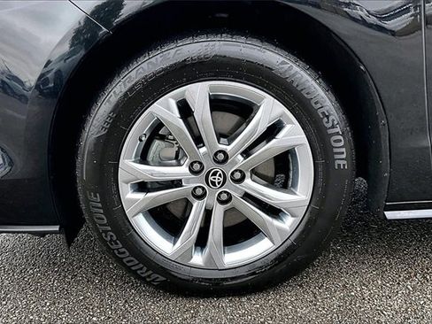 Used 2022 Toyota Sienna Platinum image 30