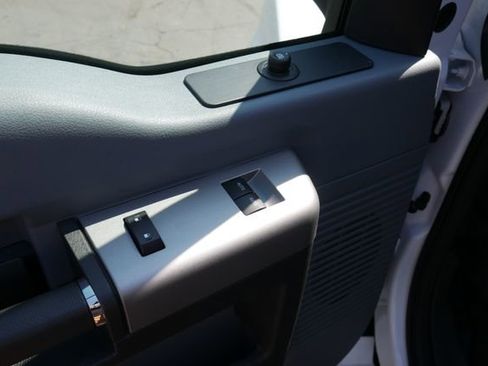 New 2027 Ford F750 2WD Regular Cab Super Duty image 10