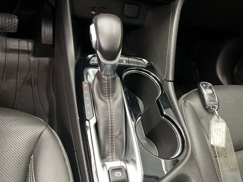 Certified 2024 Buick Encore GX Sport Touring w/ Comfort Package AWD/4WD image 23