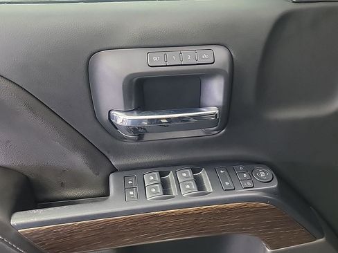Used 2018 GMC Sierra 1500 Denali w/ Denali Ultimate Package AWD/4WD image 36