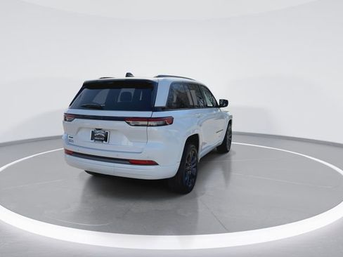 New 2026 Jeep Grand Cherokee Limited AWD/4WD image 8