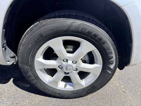 Used 2012 Toyota RAV4 Limited w/ Premium Plus Value Pkg image 9