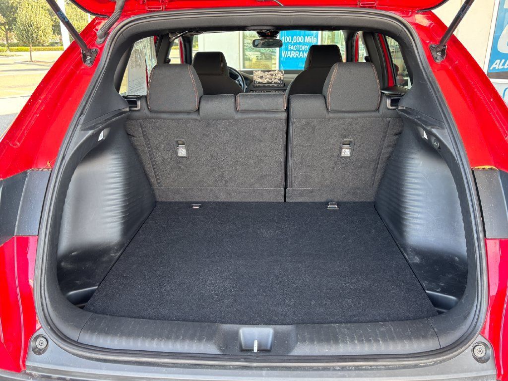 Used 2025 Honda HR-V Sport image 25