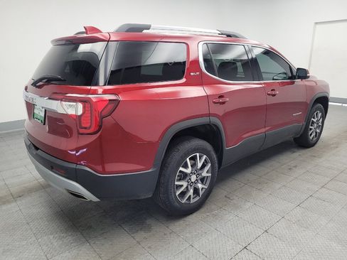 Used 2023 GMC Acadia SLT FWD image 9