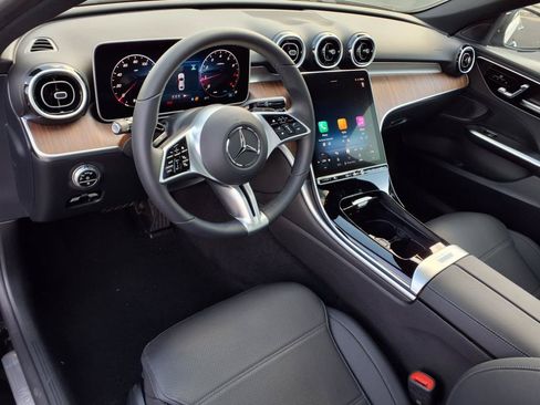 Used 2025 Mercedes-Benz C 300 4MATIC Sedan image 18