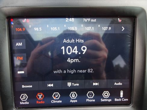 Used 2022 Jeep Cherokee 4WD Latitude Lux image 23