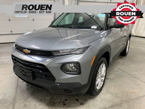 Used 2023 Chevrolet TrailBlazer LS image 1