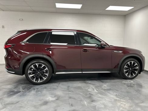Certified 2024 MAZDA CX-90 Plug-In Hybrid w/ Premium Plus AWD/4WD image 10