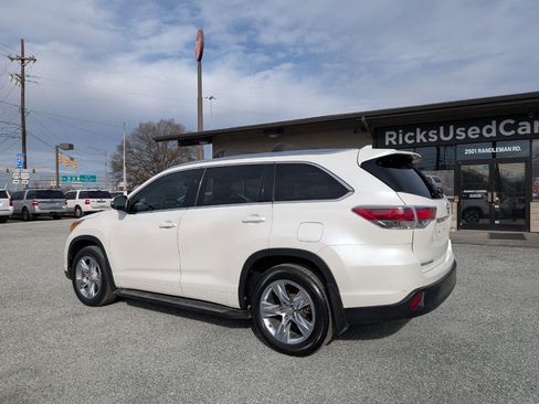 Used 2015 Toyota Highlander Limited image 9