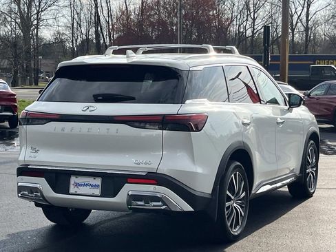 Used 2022 INFINITI QX60 Sensory w/ Vision Package image 8