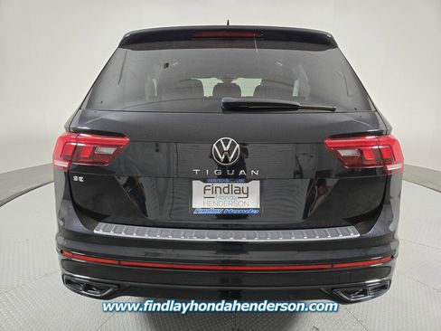 Used 2022 Volkswagen Tiguan SE R-Line image 5