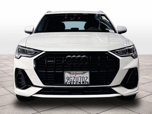 Used 2023 Audi Q3 2.0T Premium w/ Black Optic Sport Package AWD/4WD image 3