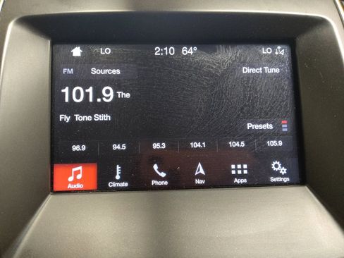 Used 2019 Ford Edge Titanium w/ Equipment Group 301A FWD image 25