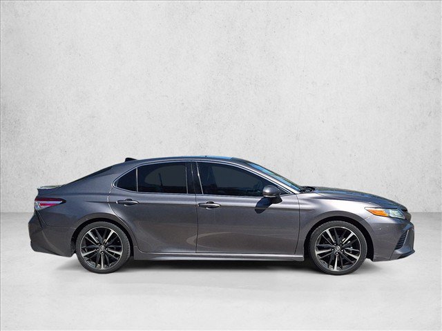 Used 2020 Toyota Camry XSE FWD image 4