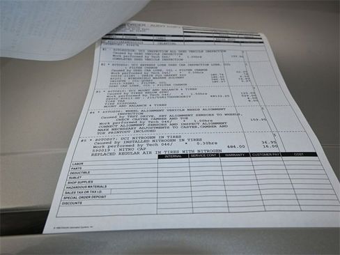 Used 2021 Toyota Camry LE image 6