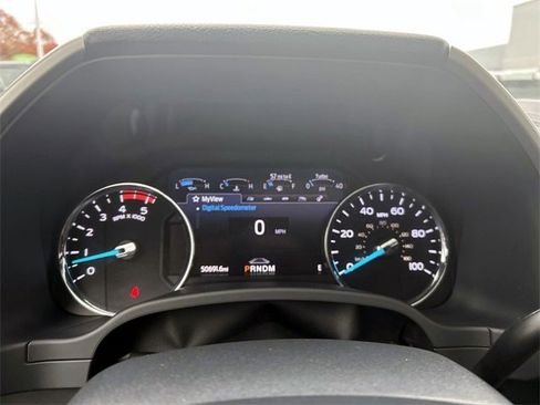 Used 2022 Ford F250 Lariat w/ Tremor Off-Road Package image 33