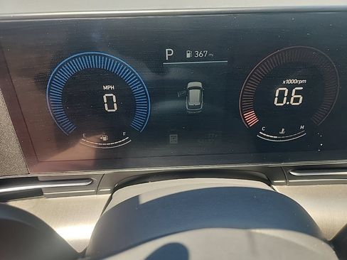 Used 2024 Hyundai Kona SEL FWD image 20