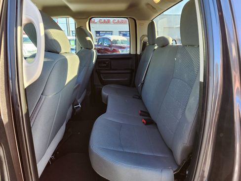 Used 2018 RAM 1500 Express w/ Express Value Package AWD/4WD image 13