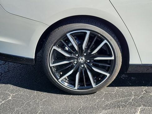 Used 2025 Honda Accord Touring image 35