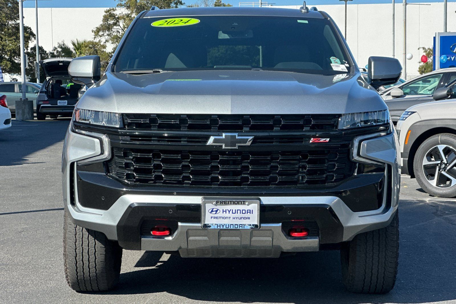 Used 2024 Chevrolet Tahoe Z71 AWD/4WD image 9