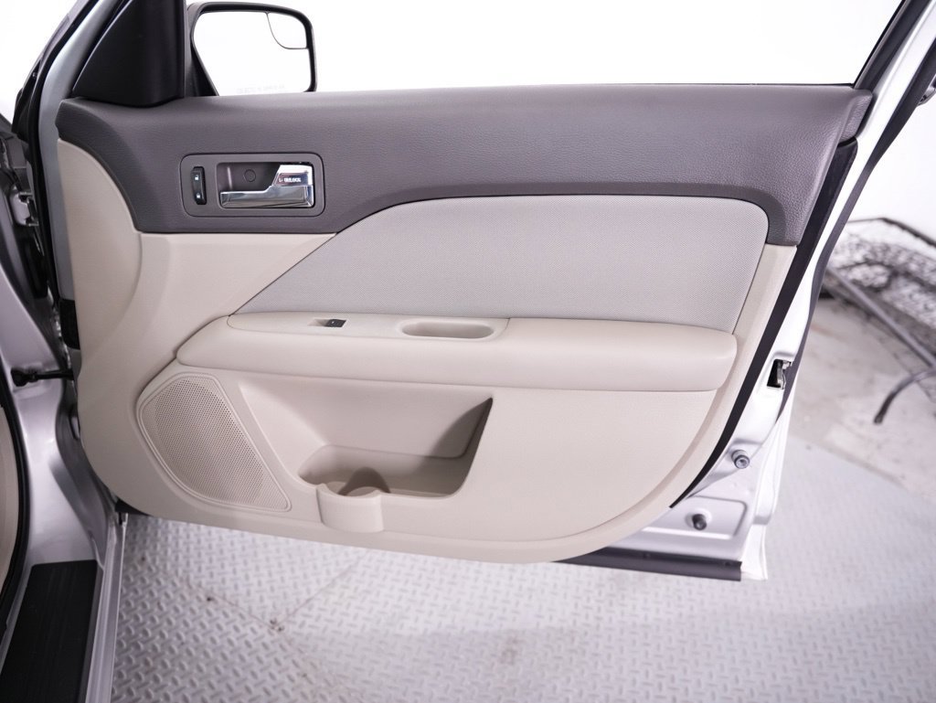 Used 2012 Ford Fusion S FWD image 43